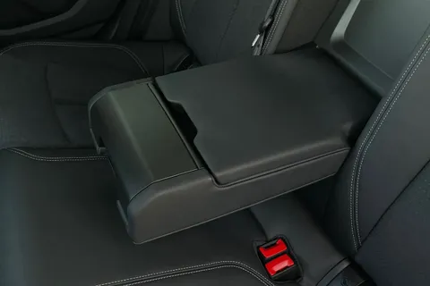 BK75HFU Audi A6 Avant Avant Black Edition 40 TDI quattro 204 PS S tronic Thumbnail #28