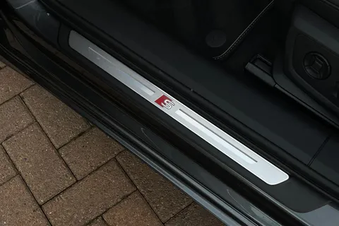 BK75HFU Audi A6 Avant Avant Black Edition 40 TDI quattro 204 PS S tronic Thumbnail #33