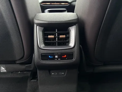 29 of 47 for CUPRA Terramar 2.0 TSI VZ2 SUV 5dr Petrol DSG 4Drive Euro 6 (s/s) (265 ps)