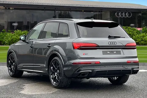 Audi Q7 3.0 TDI V6 50 Black Edition Tiptronic quattro Euro 6 (s/s) 5dr Thumbnail #3