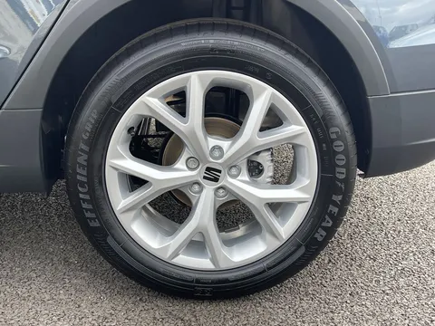  SEAT Arona 1.0 TSI FR Euro 6 (s/s) 5dr Thumbnail #22