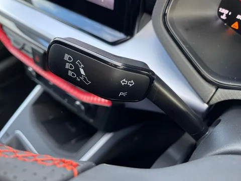  SEAT Arona 1.0 TSI FR Euro 6 (s/s) 5dr Thumbnail #52