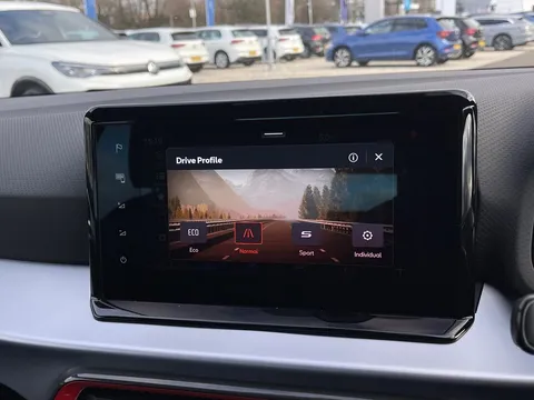  SEAT Arona 1.0 TSI FR Euro 6 (s/s) 5dr Thumbnail #59