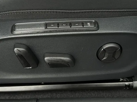 34 of 47 for CUPRA Terramar 1.5 eTSI V2 DSG Euro 6 (s/s) 5dr