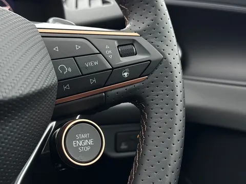 36 of 47 for CUPRA Terramar 1.5 eTSI V2 DSG Euro 6 (s/s) 5dr