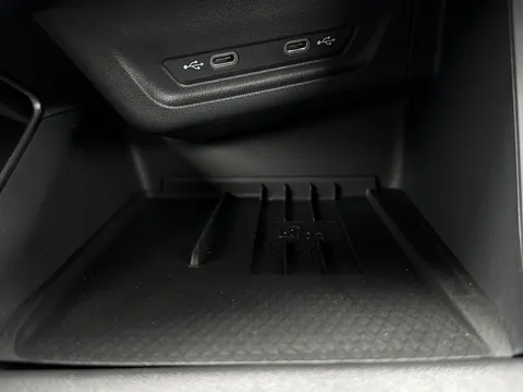 38 of 47 for CUPRA Terramar 1.5 eTSI V2 DSG Euro 6 (s/s) 5dr