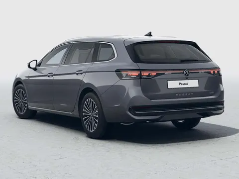 Volkswagen Passat 1.5 eTSI MHEV R-Line Estate 5dr Petrol Hybrid DSG Euro 6 (s/s) (150 ps) Thumbnail #4