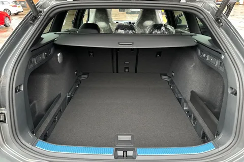 Volkswagen Passat 1.5 eTSI MHEV R-Line DSG Euro 6 (s/s) 5dr Thumbnail #7