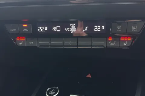  Audi Q4 e-tron 35 S line Auto 5dr 55kWh Thumbnail #37