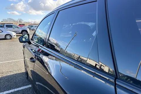 Volkswagen Touareg 3.0 TDI V6 Black Edition Tiptronic 4Motion Euro 6 (s/s) 5dr Thumbnail #37