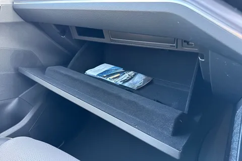 Volkswagen Touareg 3.0 TDI V6 Black Edition Tiptronic 4Motion Euro 6 (s/s) 5dr Thumbnail #51