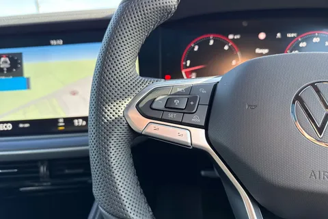 Volkswagen Touareg 3.0 TDI V6 Black Edition Tiptronic 4Motion Euro 6 (s/s) 5dr Thumbnail #52