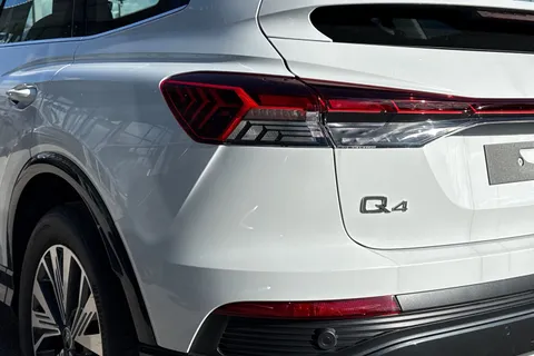 15 of 46 for Audi Q4 e-tron 55 Sport Sportback Auto quattro 5dr 82kWh