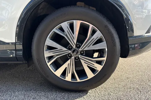 22 of 46 for Audi Q4 e-tron 55 Sport Sportback Auto quattro 5dr 82kWh