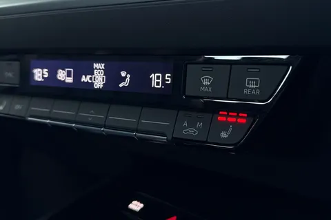 30 of 46 for Audi Q4 e-tron 55 Sport Sportback Auto quattro 5dr 82kWh