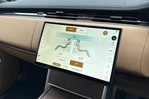  Land Rover Range Rover 3.0 P400 MHEV HSE SUV 5dr Petrol Auto 4WD Euro 6 (s/s) (LWB, 7Seat) (400 ps) Thumbnail #20