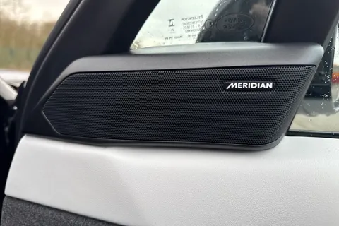  Land Rover Range Rover Sport 3.0 D300 MHEV SE Auto 4WD Euro 6 (s/s) 5dr Thumbnail #23