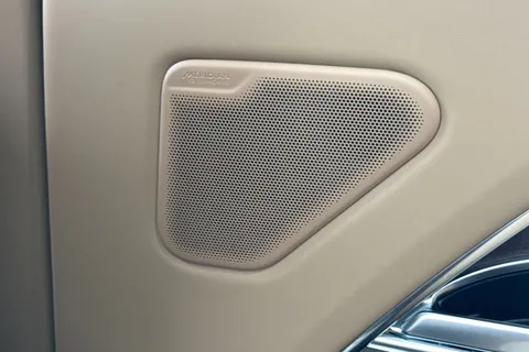  Land Rover Range Rover 3.0 P400 MHEV HSE SUV 5dr Petrol Auto 4WD Euro 6 (s/s) (LWB, 7Seat) (400 ps) Thumbnail #33