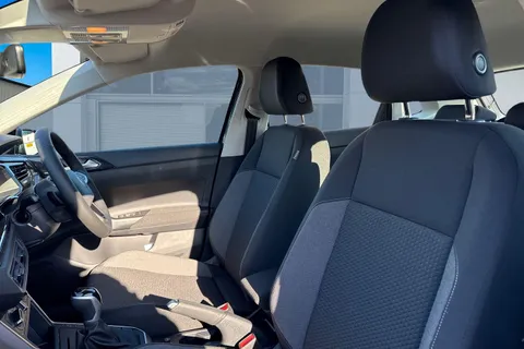 CY25AKP Volkswagen Polo 1.0 TSI Life 5dr DSG Thumbnail #11