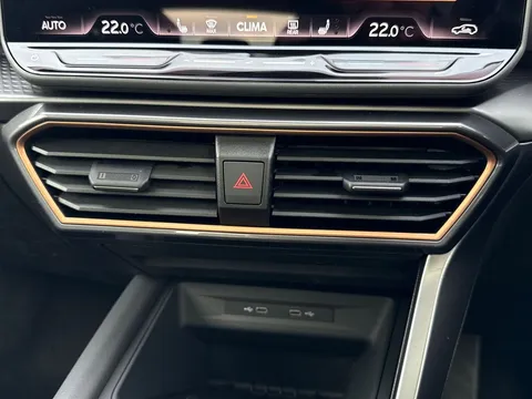 CUPRA Leon 2.0 TSI VZ2 DSG Euro 6 (s/s) 5dr Thumbnail #19