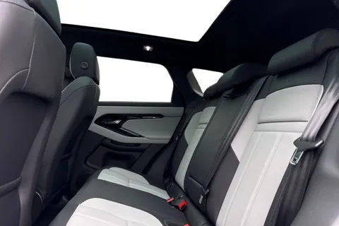  Land Rover Range Rover Evoque 1.5 P270e 12.17kWh Edition Auto 4WD Euro 6 (s/s) 5dr Thumbnail #5