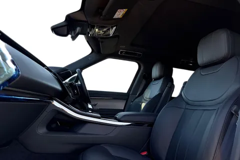 Land Rover Range Rover Sport 3.0 D300 MHEV Dynamic SE Auto 4WD Euro 6 (s/s) 5dr Thumbnail #4