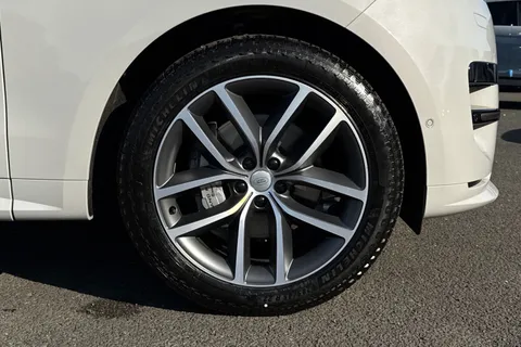 Land Rover Range Rover Sport 3.0 D300 MHEV Dynamic SE Auto 4WD Euro 6 (s/s) 5dr Thumbnail #9