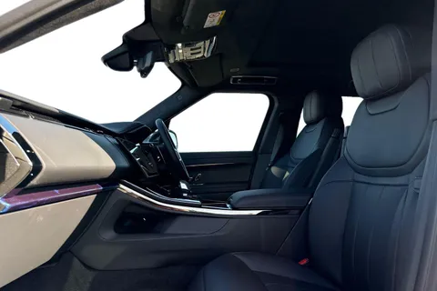 Land Rover Range Rover Sport 3.0 D350 MHEV Autobiography Auto 4WD Euro 6 (s/s) 5dr Thumbnail #4