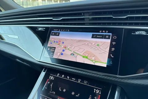  Audi SQ8 4.0 TFSI V8 Vorsprung Tiptronic quattro Euro 6 (s/s) 5dr Thumbnail #44