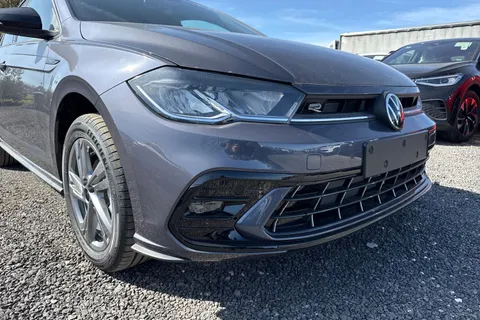 DA75KPP Volkswagen Polo 1.0 TSI 115 R-Line 5dr DSG | Pre Reg | limited Stock Availability Thumbnail #9