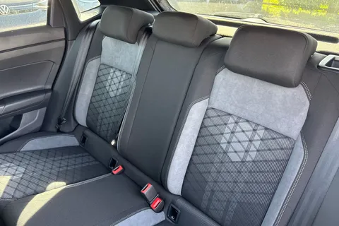 DA75KPP Volkswagen Polo 1.0 TSI 115 R-Line 5dr DSG | Pre Reg | limited Stock Availability Thumbnail #19