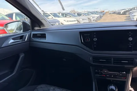 DA75KPP Volkswagen Polo 1.0 TSI 115 R-Line 5dr DSG | Pre Reg | limited Stock Availability Thumbnail #20