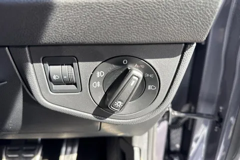 DA75KPP Volkswagen Polo 1.0 TSI 115 R-Line 5dr DSG | Pre Reg | limited Stock Availability Thumbnail #29