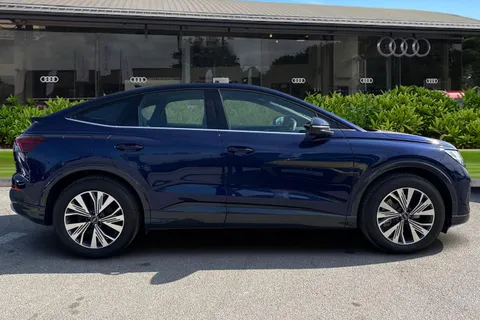  Audi Q4 e-tron 55 Sport Sportback Auto quattro 5dr 82kWh Thumbnail #4