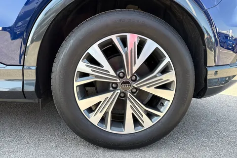  Audi Q4 e-tron 55 Sport Sportback Auto quattro 5dr 82kWh Thumbnail #13