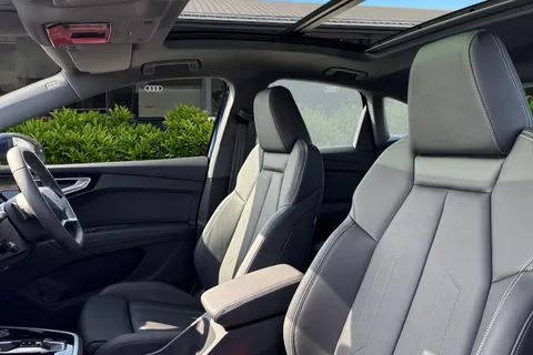  Audi Q4 e-tron 55 Sport Sportback Auto quattro 5dr 82kWh Thumbnail #16