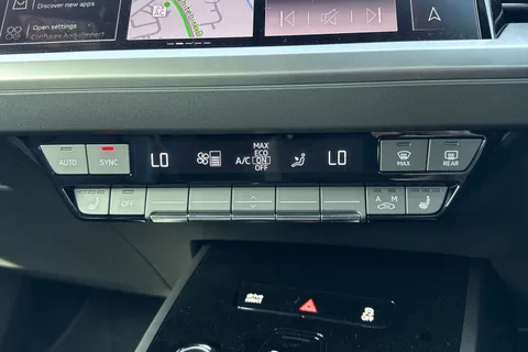  Audi Q4 e-tron 55 Sport Sportback Auto quattro 5dr 82kWh Thumbnail #22