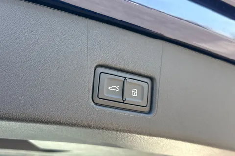  Audi Q4 e-tron 55 Sport Sportback Auto quattro 5dr 82kWh Thumbnail #28