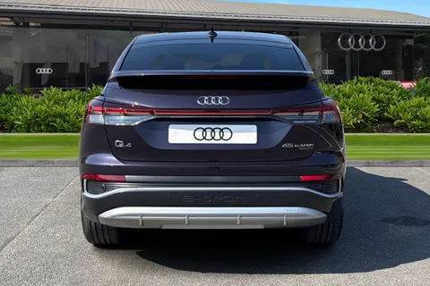  Audi Q4 e-tron 45 S line Sportback 5dr Electric Auto quattro 82kWh (286 ps) Thumbnail #5
