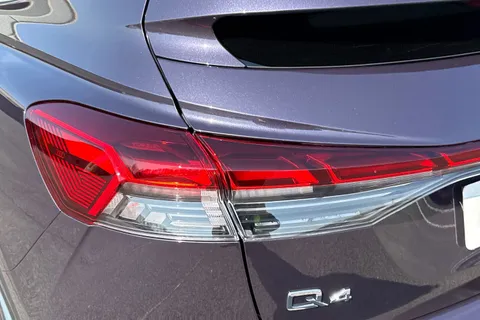  Audi Q4 e-tron 45 S line Sportback 5dr Electric Auto quattro 82kWh (286 ps) Thumbnail #8