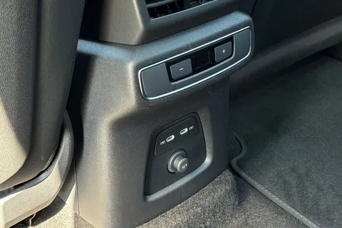  Audi Q4 e-tron 45 S line Sportback 5dr Electric Auto quattro 82kWh (286 ps) Thumbnail #43