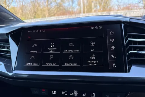  Audi Q4 e-tron 45 S line Sportback 5dr Electric Auto quattro 82kWh (286 ps) Thumbnail #52