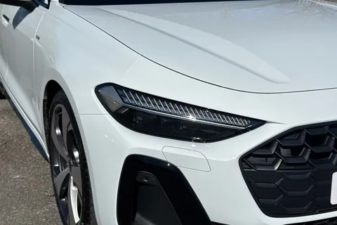 Audi A5 Avant 2.0 TFSI Edition 1 S Tronic Euro 6 (s/s) 5dr Thumbnail #17