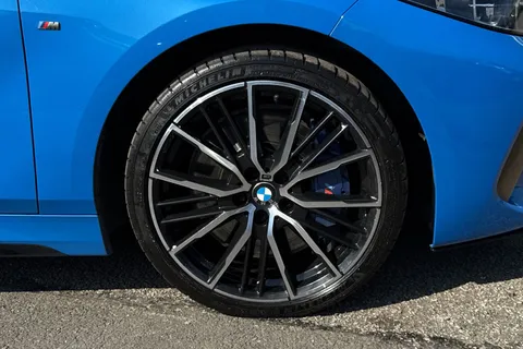 ST20MKV BMW 1 Series 2.0 M135i Auto xDrive Euro 6 (s/s) 5dr Thumbnail #13