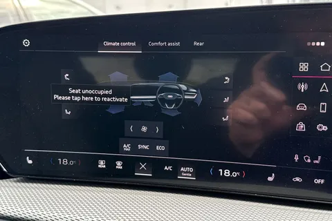  Audi Q5 2.0 TDI S line S Tronic quattro Euro 6 (s/s) 5dr Thumbnail #22