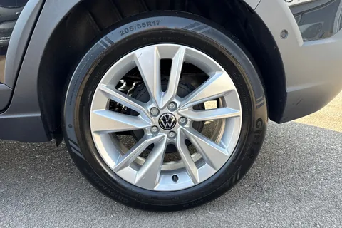 Volkswagen Taigo 1.0 TSI Match Euro 6 (s/s) 5dr Thumbnail #11