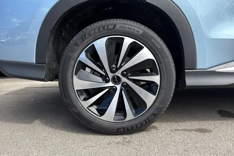  BYD Seal U 1.5 DM-i 26.6kWh Comfort CVT Auto Euro 6 (s/s) 5dr Thumbnail #7