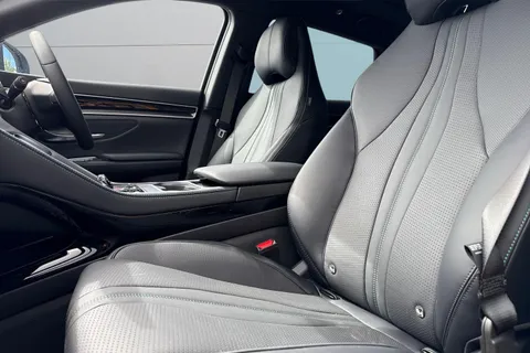  BYD Seal U 1.5 DM-i 26.6kWh Comfort CVT Auto Euro 6 (s/s) 5dr Thumbnail #11