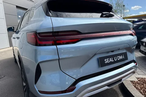  BYD Seal U 1.5 DM-i 26.6kWh Comfort CVT Auto Euro 6 (s/s) 5dr Thumbnail #16