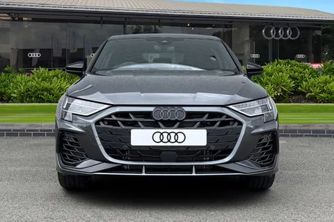 Audi S3 2.0 TFSI Black Edition Sportback S Tronic quattro Euro 6 (s/s) 5dr Thumbnail #6